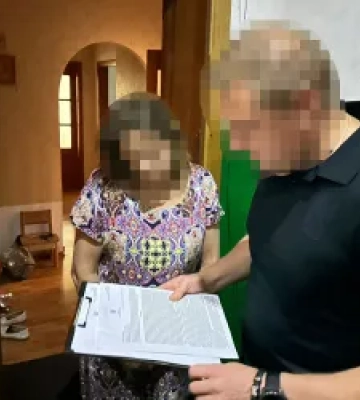 Бывшая налоговица переоформила служебное жилье на дочь