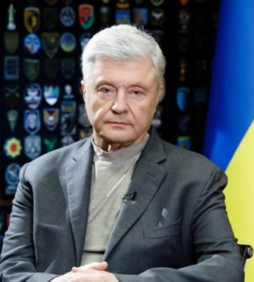 Порошенко закликав припинити публічний хайп та назвав п'ять кроків для врегулювання кризи з Польщею