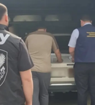 $3 тис. за рішення виконкому: посадовець Кіцманської міськради отримав підозру