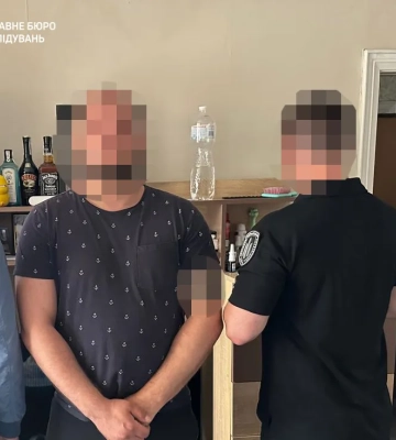 На Дніпропетровщині скерували до суду справу правоохоронців, які силою вибили з чоловіка зізнання