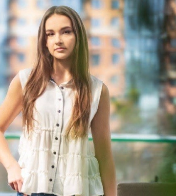 Учениця луцького ліцею склала НМТ з української мови на 200 балів