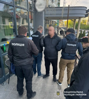 На Київщині повідомлено про підозру черговому переправнику ухилянтів через кордон