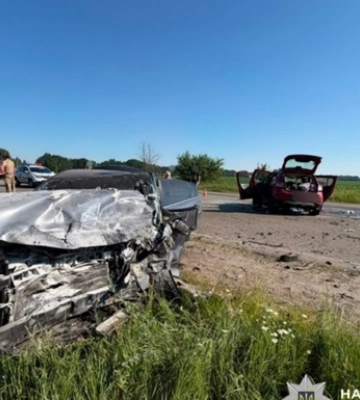 Смертельна ДТП під Києвом: п'ятеро загиблих
