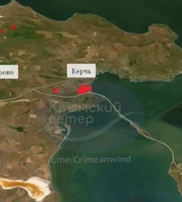 Після нічної атаки в Криму та порту "Кавказ" зафіксували кілька осередків пожежі