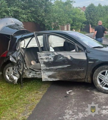 Біля Трускавця п’яний водій влетів у стовп