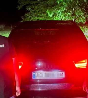 Схема на 13 тисяч доларів: у Мукачеві СБУ жорстко затримала організаторів VIP-трансферу для ухилянтів (ФОТО)