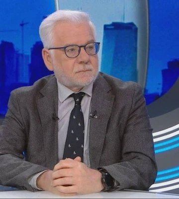 Ексглава МЗС Польщі: Скандал з орденом Зеленського послабив позиції Навроцького