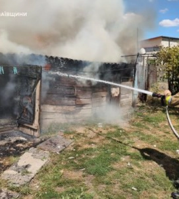 За добу на Миколаївщині виникло 12 пожеж, одна з них — внаслідок бойових дій