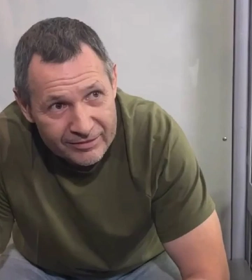 Обвинувачений у вбивстві Андрія Парубія заявив про зміну адвоката
