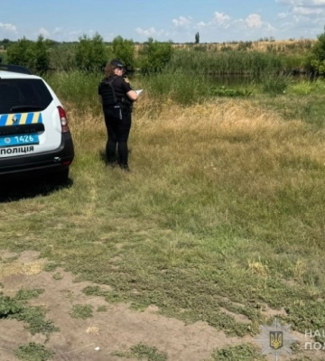 На Одещині поліцейські розслідують обставини трагічної загибелі сімнадцятирічної дівчини