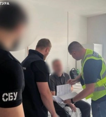 Депутат на Прикарпатті підозрюється у привласненні 1,7 млн грн на ремонті шкільного опалення, - прокуратура. ФОТО