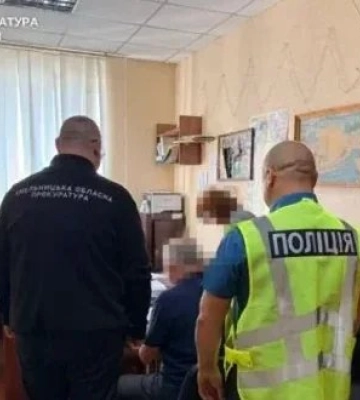 На Хмельниччині викрито схему розтрати коштів під час будівництва шкільного укриття. ФОТОрепортаж