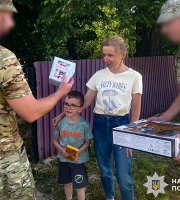 Сину загиблого бійця полку «Сафарі» з Рівненщини виповнилося шість років: хлопчика привітали спецпризначенці «КОРДу»