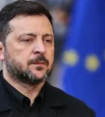 Зеленський скасував поїздку до Польщі на тлі конфлікту з Каролем Навроцьким