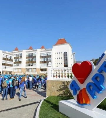 Оккупанты в Крыму оштрафовали четырёх граждан Узбекистана за критику войны