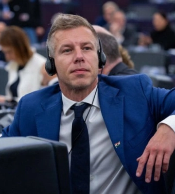 Угорщина загальмувала процес вступу України та Молдови до ЄС