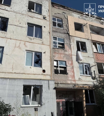 Жінка загинула в Балаклії, в Харкові – “приліт” по недобудові: атака БпЛА