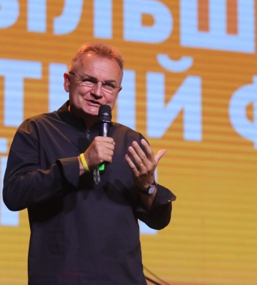 Мистецтво творити майбутнє: 2500 освітян з усієї України зібралися на фестивалі "Вчителі майбутнього" у Львові