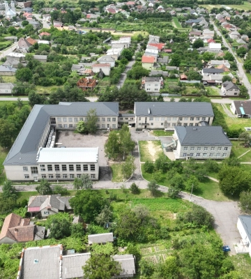 На Ужгородщині підрядника підозрюють у розкраданні 2,2 млн грн на ремонті школи