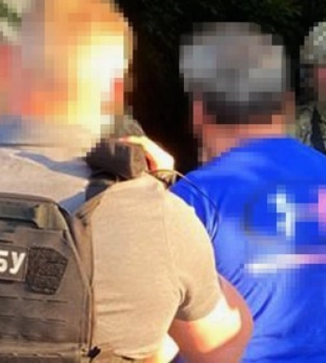Ексміністра зі спільниками викрили на Черкащині за привласнення понад 5 млн грн