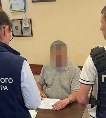 Бывшего чиновника Одесского горсовета подозревают в переплате 11,4 млн грн за квартиры для детей-сирот. ФОТО