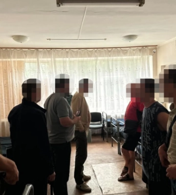 Мобілізований 18 днів був без зв’язку з рідними та з переломом ребер: ДБР розслідує можливі порушення у Миколаївському ТЦК