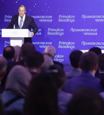 РФ не зупиниться на лінії фронту. Лавров зробив заяву про переговори