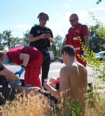 рф вдарила КАБами по центральному пляжу Запоріжжя: хто серед постраждалих