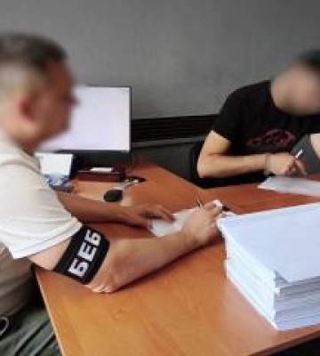 На Полтавщині викрили схему з переплатою за військову оптику 