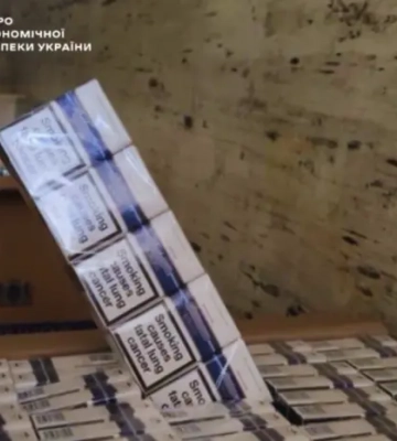 На Київщині викрито масштабну інтернет-мережу з продажу нелегальних сигарет