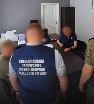 Мільйонні збитки через овочі: на Волині підозрюють майора у переплаті за продукти