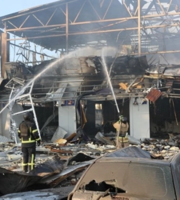 ОВА: сили РФ вдарили по підприємству на Запоріжжі – загинула людина, є поранені