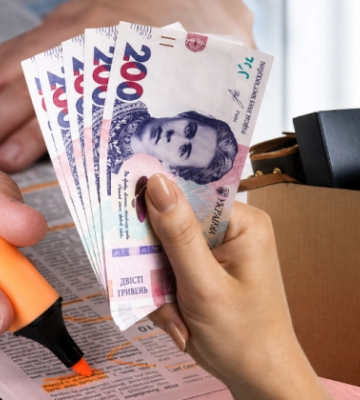 Не працюєте, але хочете зберегти стаж для пенсії: яку суму потрібно сплатити за місяць