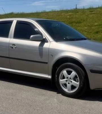 Старую Skoda Octavia продают по заоблачной цене: в чём её преимущество