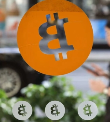 Курс Bitcoin обвалився до найнижчого рівня за 20 місяців