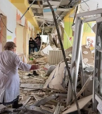 Росіяни атакували лікарню у Херсоні – постраждало пʼятеро співробітників