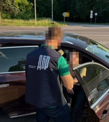 Офіцерці на Львівщині повідомили про підозру через переплату 18,6 млн грн за генератори