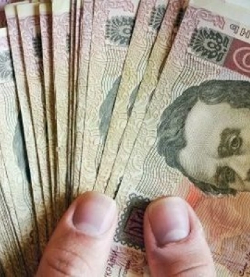 17 жителів Мукачівської ТГ отримають матеріальну допомогу