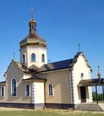 Збудувати греко-католицьку церкву на Херсонщині та допомагати людям під час окупації: як це вдалося священнику Олександру Більскому