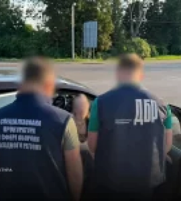 Офіцерці на Львівщині повідомили про підозру через переплату 18,6 млн грн за генератори