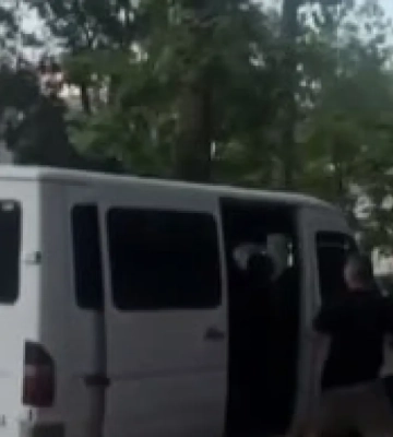 В Одессе сотрудники ТЦК «мобилизовали» собаку и покалечили её — видео разлетелось по сети. ВИДЕО