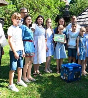 Ці фото розчулили все Закарпаття: в Ужгороді назвали переможців конкурсу «Моя сім’я – мій оберіг»