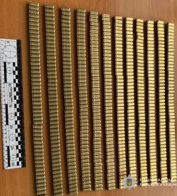 На Львівщині викрили торговця боєприпасами: вилучили сотні патронів і порох