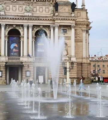 Завтра у Львові не працюватиме фонтан біля Оперного театру