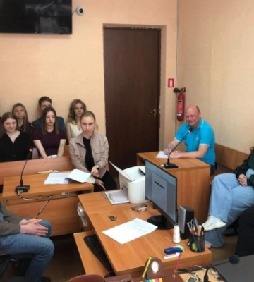 Студенти-юристи відвідали Дніпропетровський окружний адмінсуд у межах Днів адміністративної юстиції