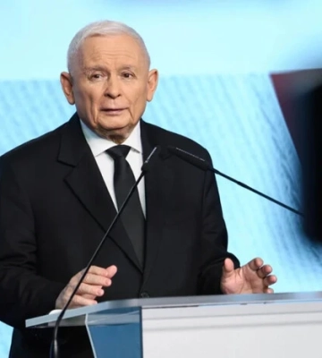 Лідер польської опозиції відмовився від української нагороди