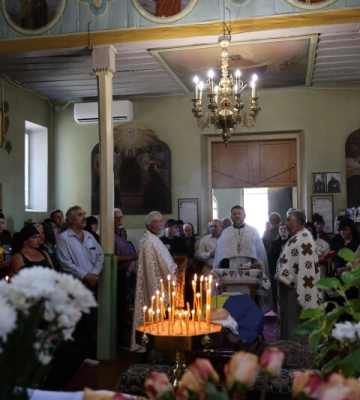 Вважався зниклим безвісти: у Луцькій громаді в останню дорогу провели захисника Юрія Клевця