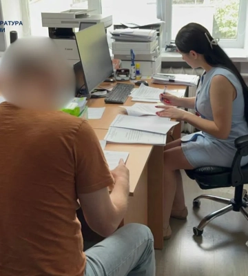 В Киеве раскрыли схему хищения почти 3 млн грн при ремонте четырёх парков