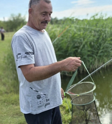 На Дніпропетровщині ветерани війни зібралися разом: що відбувалося на водоймі