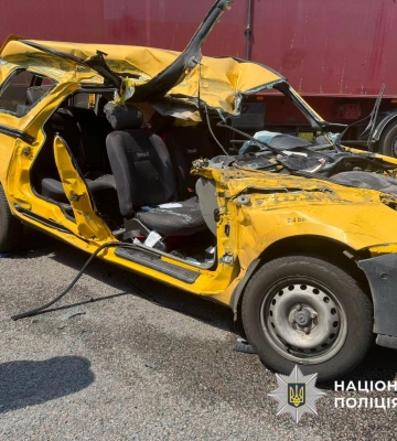 На Київщині внаслідок ДТП з перекиданням постраждали дві жінки та дві неповнолітні дівчини